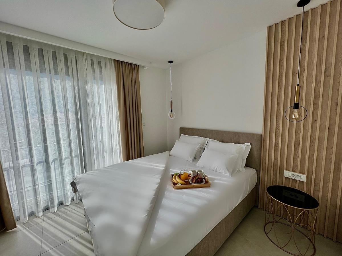 Solaris Lux Apartments Kotor Exterior photo