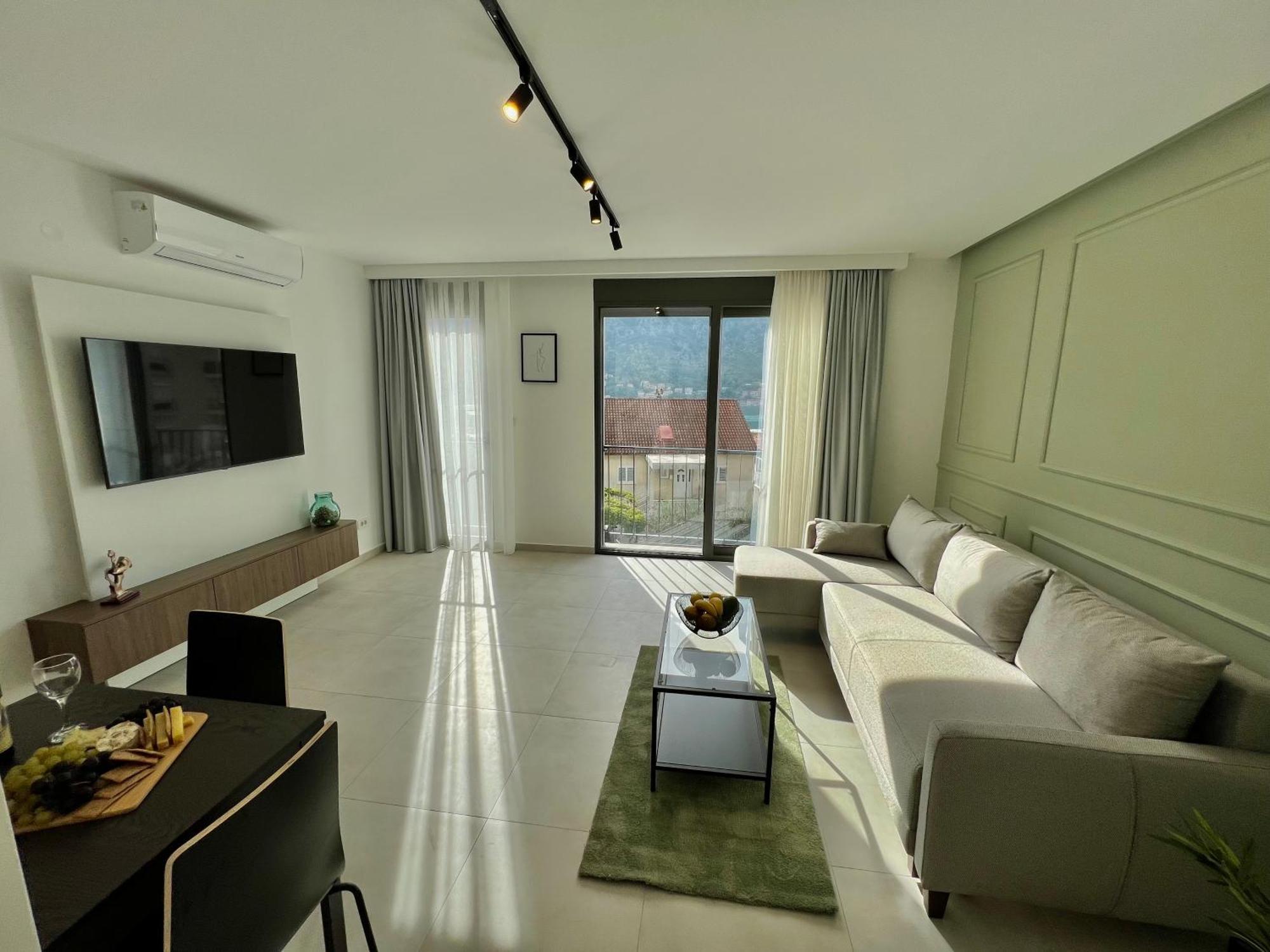 Solaris Lux Apartments Kotor Exterior photo